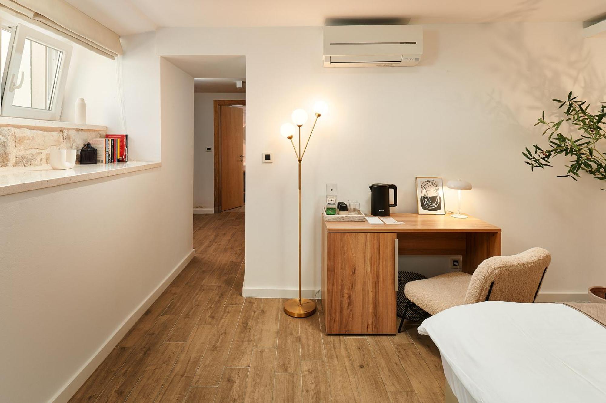 Ibella Boutique Rooms Split Exterior photo