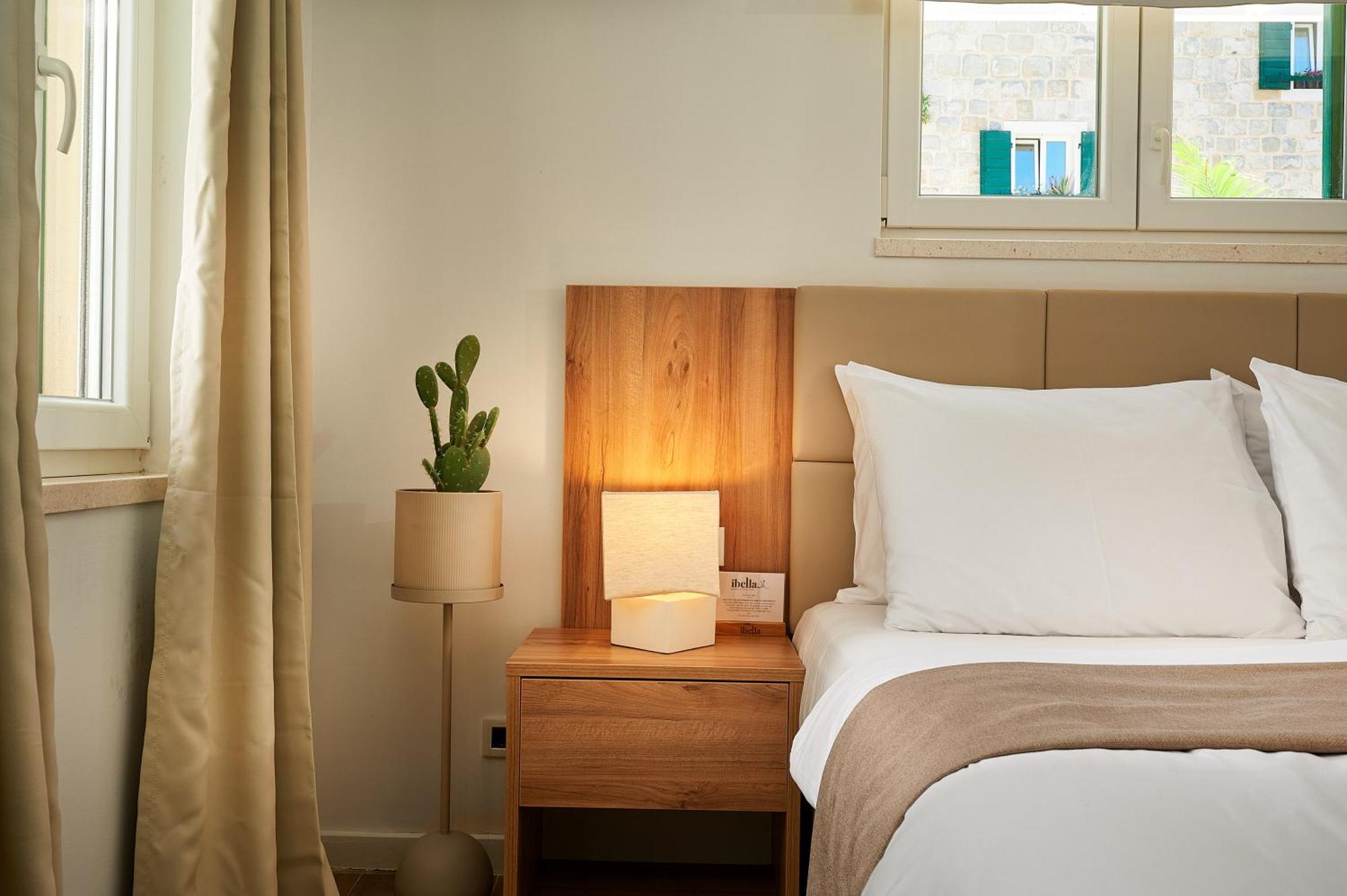 Ibella Boutique Rooms Split Exterior photo