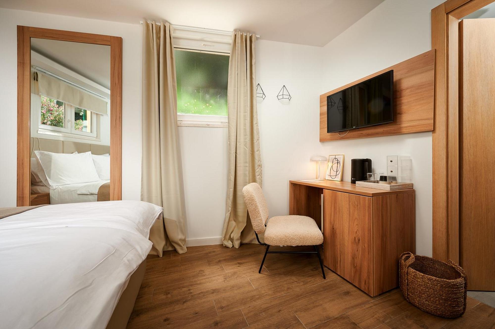 Ibella Boutique Rooms Split Exterior photo