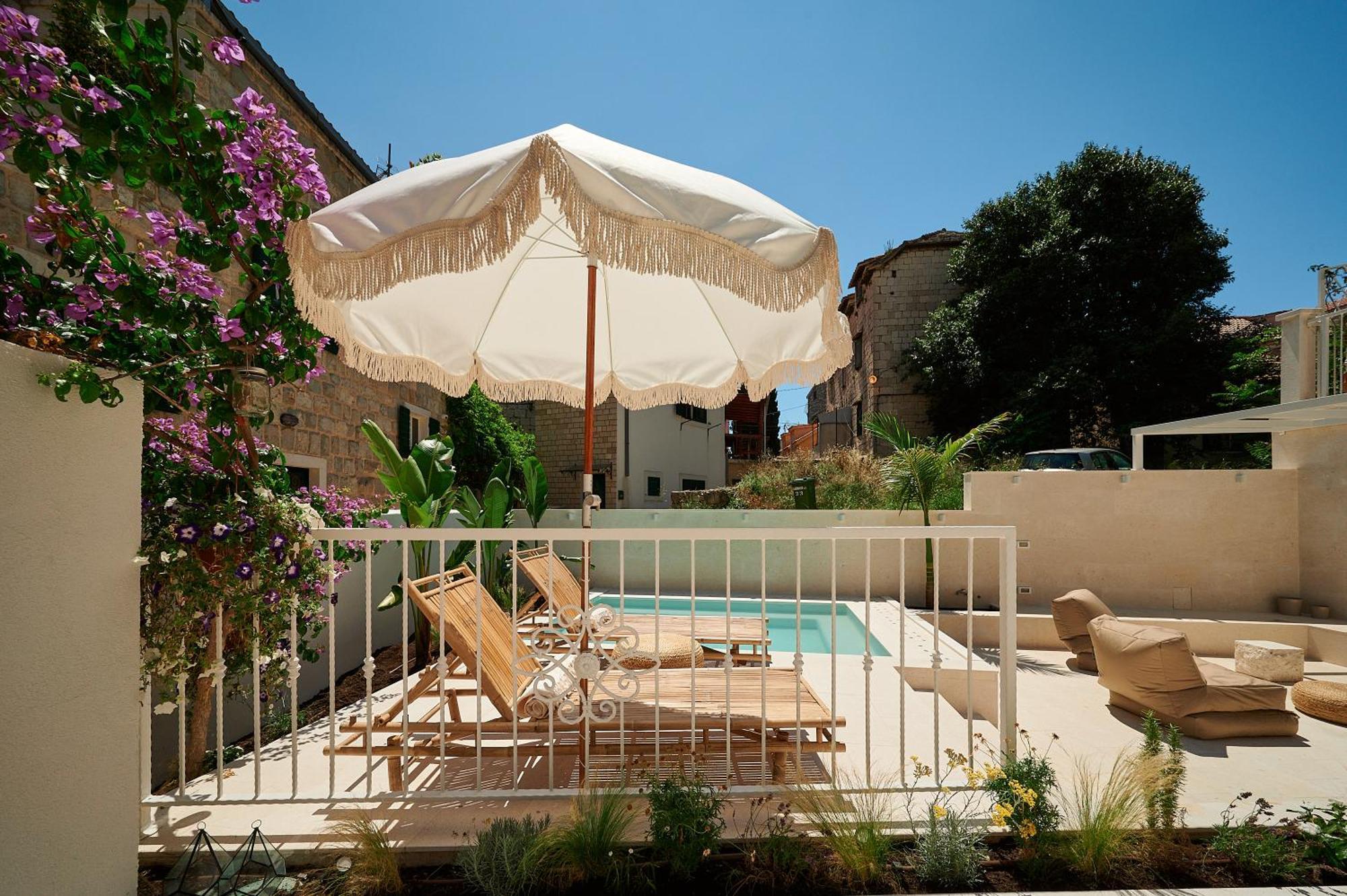 Ibella Boutique Rooms Split Exterior photo
